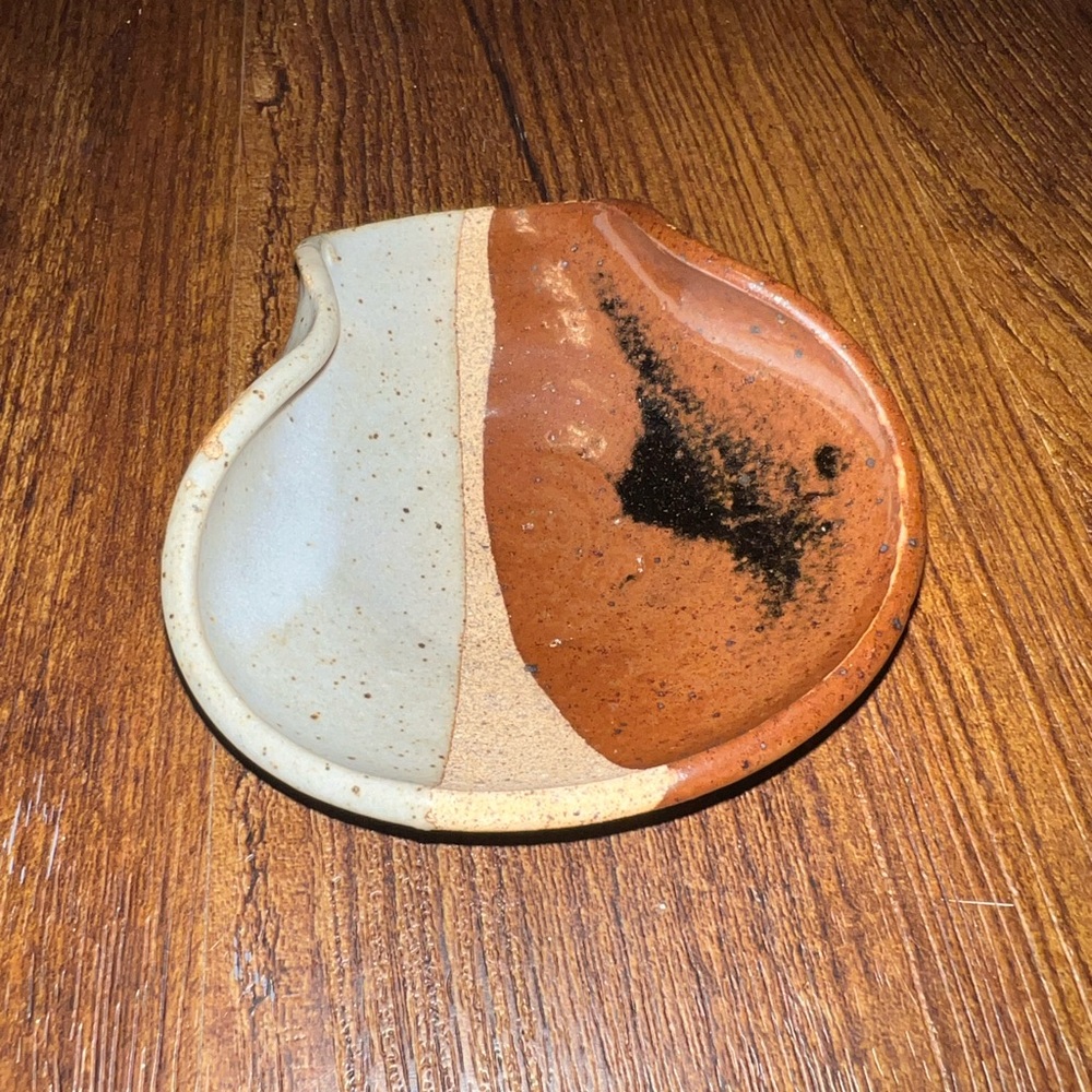 Handcrafted Ceramic Spoon Rest Kitchen Utensil Brown Gray Tan - Picture 4 of 8